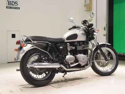 Triumph Bonneville T100 2008