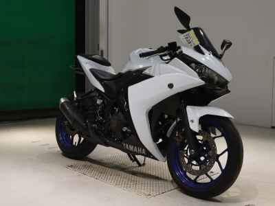 Yamaha YZF-R25 2018