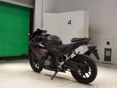 Honda CBR400R 2020