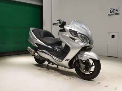 Suzuki Skywave 250M