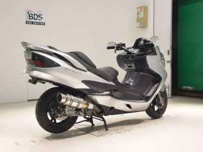 Suzuki Skywave 250M