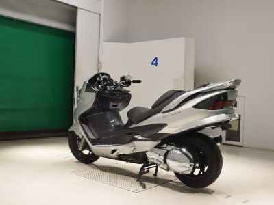 Suzuki Skywave 250M