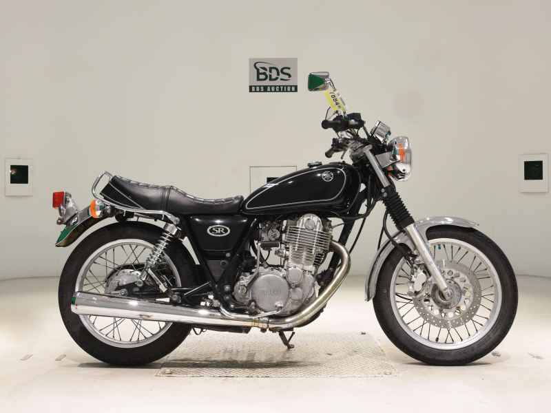 Yamaha SR400 2005