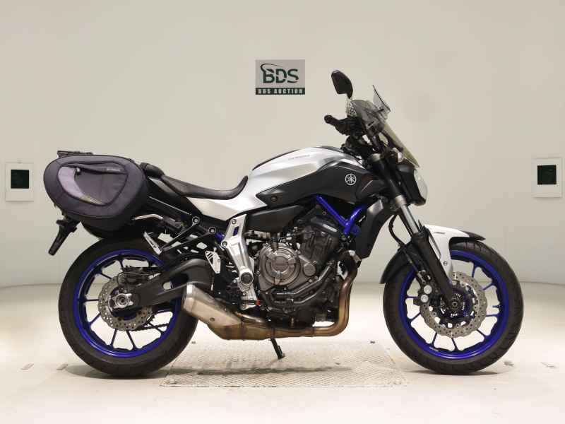 Yamaha MT-07 2015