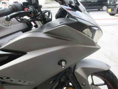 Yamaha YZF-R25 2016