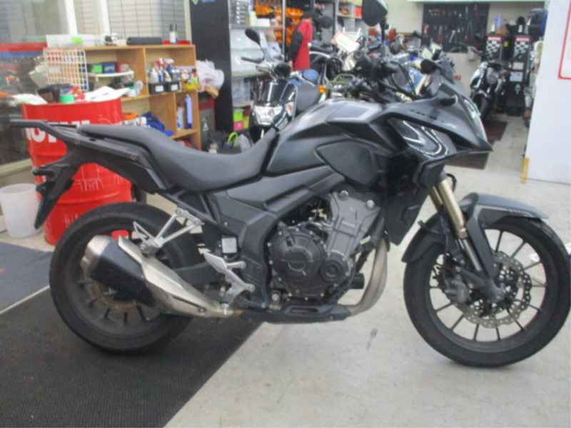 Honda CB400X 2022