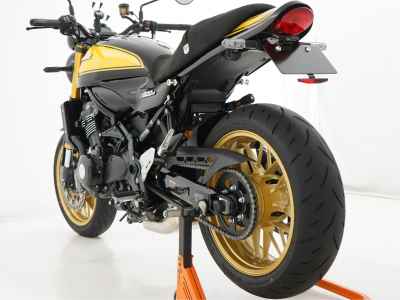 Kawasaki Z900RS SE 2024