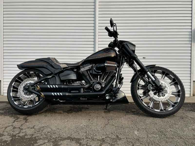 Harley-Davidson Breakout FXSB1800 2017