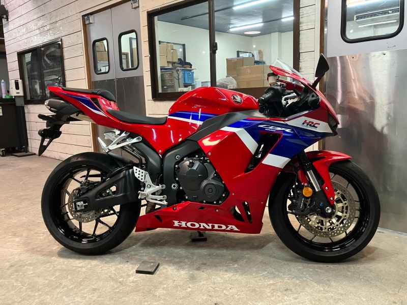 Honda CBR600RR 2024