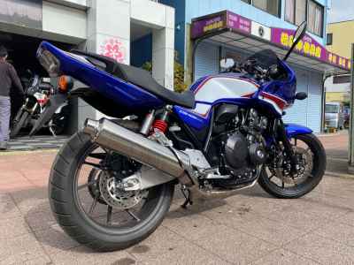 Honda CB400SFV 2022