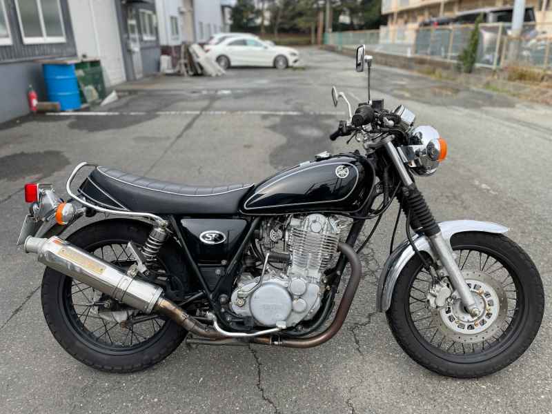 Yamaha SR400 2005
