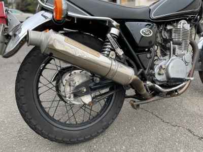 Yamaha SR400 2005