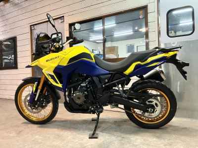 Suzuki V-Strom 800 DE 2024