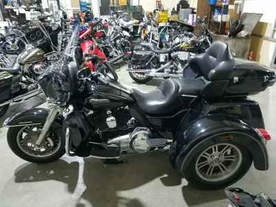 Harley-Davidson Electra Glide FLHTCU1690 Trike 2014
