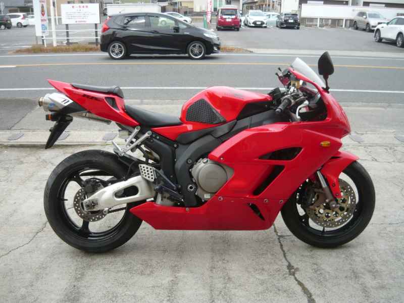 Honda CBR1000RR 2005
