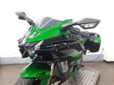 Kawasaki Ninja H2 SX 2018