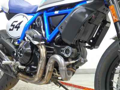 Ducati Scrambler Cafe Racer 2020