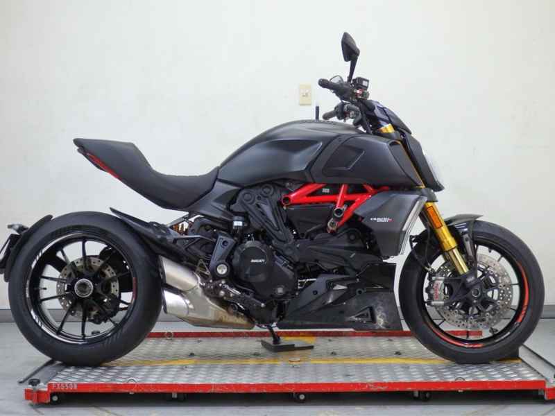 Ducati Diavel 1260S 2023