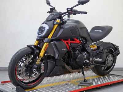 Ducati Diavel 1260S 2023