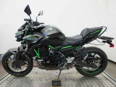 Kawasaki Z650 2023