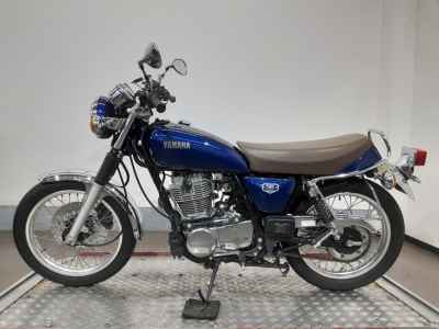 Yamaha SR400 2021