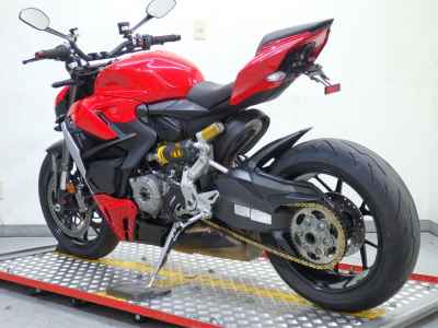 Ducati Streetfighter V2 2023