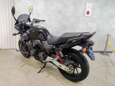 Honda CB400SFV 2020