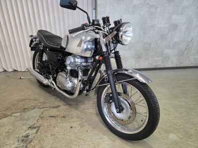 Kawasaki W400 2006