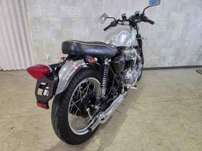 Kawasaki W400 2006