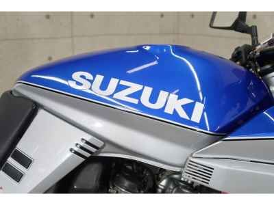 Suzuki GSX250S Katana