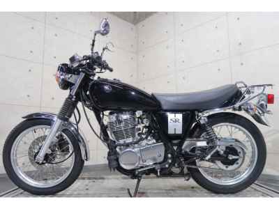Yamaha SR400 2020