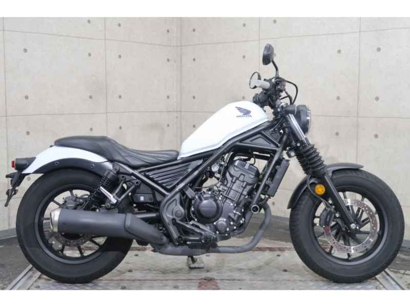 Honda XJR400 2023