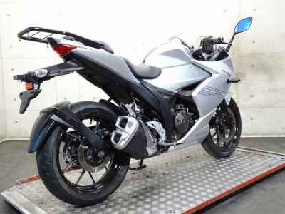 Suzuki Gixxer 250SF