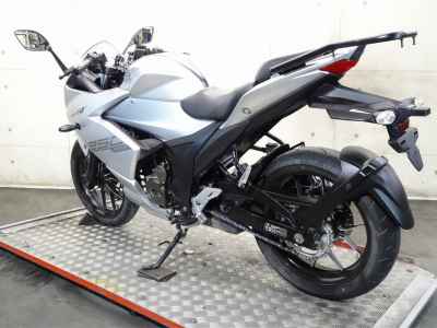 Suzuki Gixxer 250SF