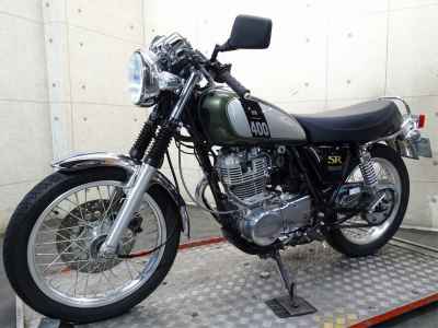Yamaha SR400 2017