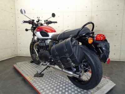 Triumph Bonneville T100 2021