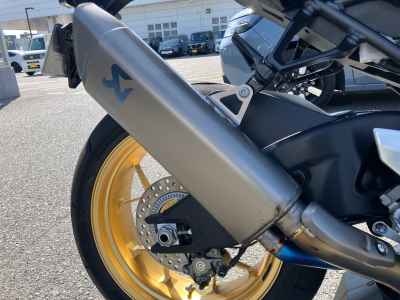 Honda CBR1000RR-R FB SP 2025