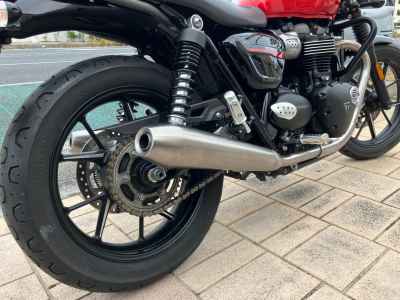 Triumph Street Twin 2021