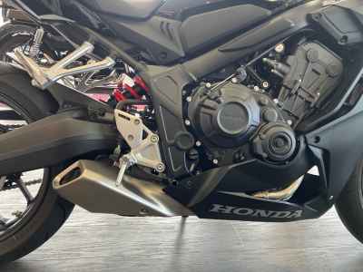 Honda CBR650R 2024