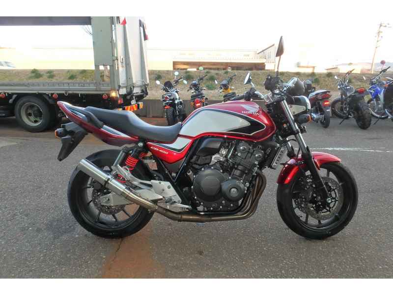 Honda CB400SF 2021
