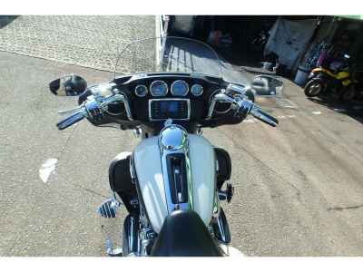 Harley-Davidson Electra Glide FLHTCU1690 2013