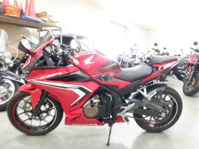 Honda CBR400R 2022
