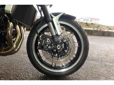 Kawasaki Z900RS 2022