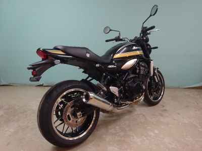 Kawasaki Z900RS 2022