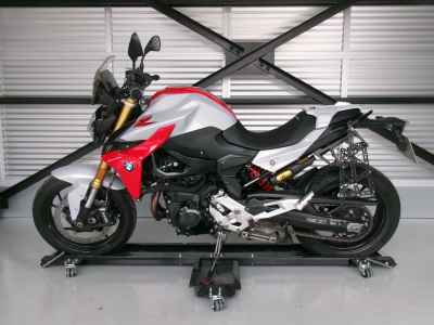 BMW F900R 2022