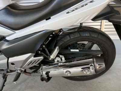 Suzuki GSR250