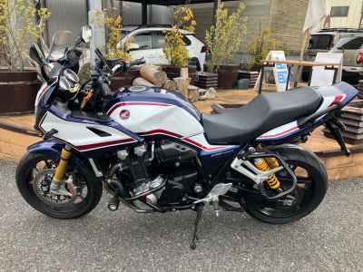 Honda CB1300SF 2018