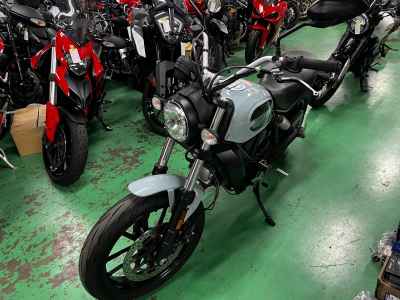 Ducati Scrambler Sixty2 2021