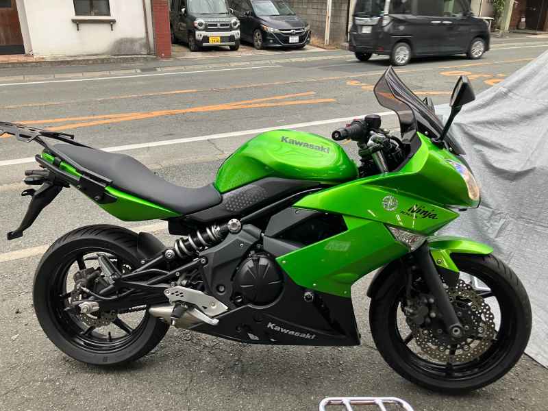 Kawasaki Ninja 400R 2014