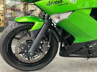 Kawasaki Ninja 400R 2014